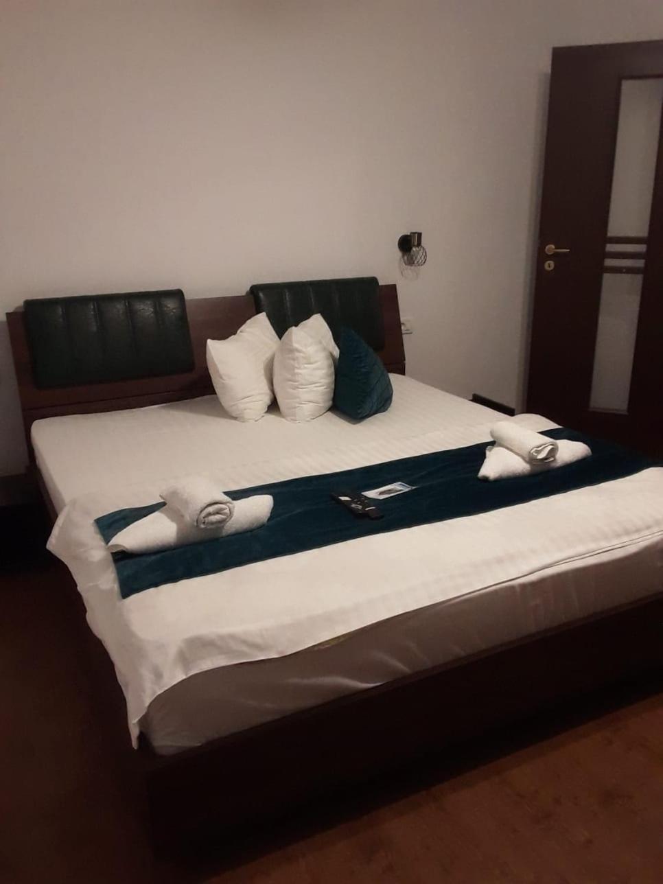 Pensiunea Dunavis Orşova Extérieur photo